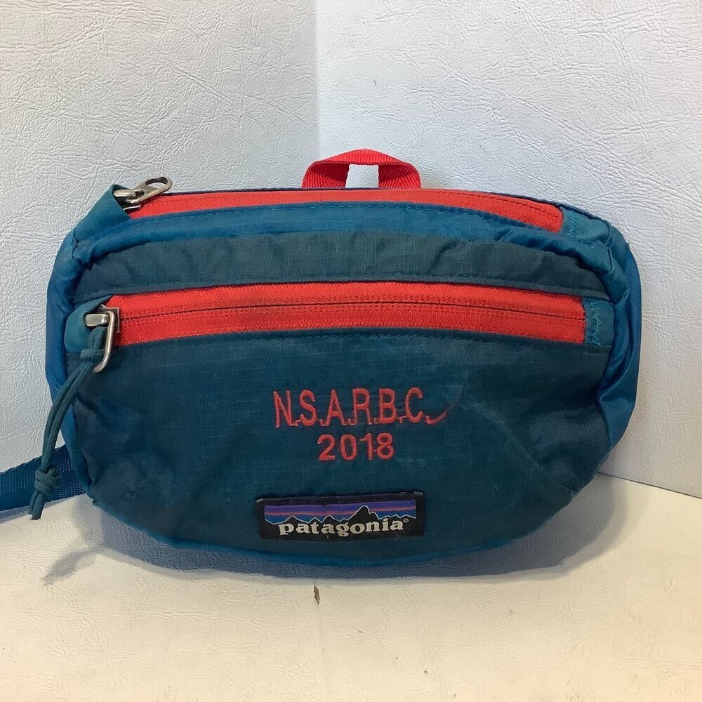 Patagonia Ultralight Travel Mini Hip Pack Bag Blue/Red 8" x 4"